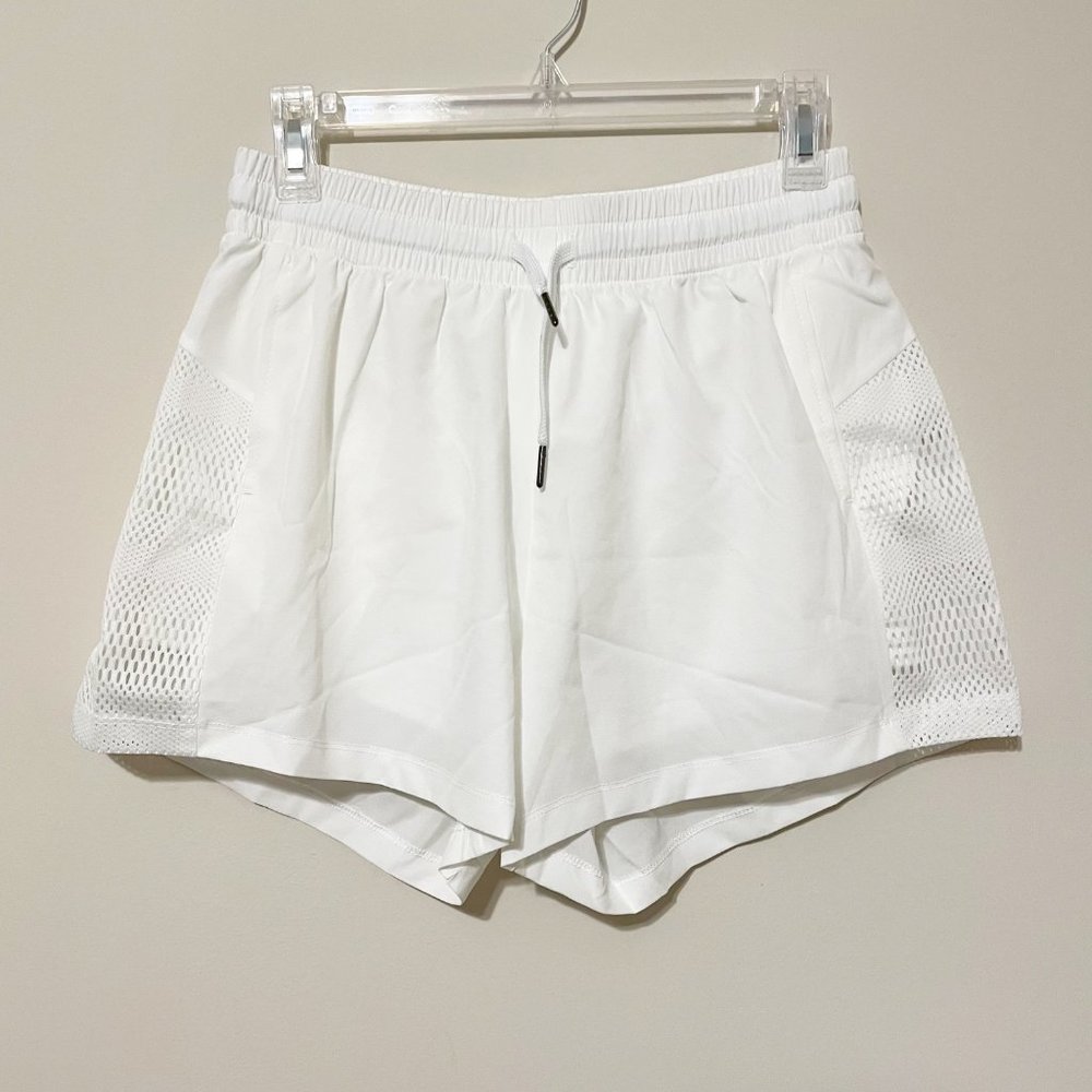 Halara Size L White High Waisted Side Pocket Mesh 2 In 1 Shorts NEW NWT